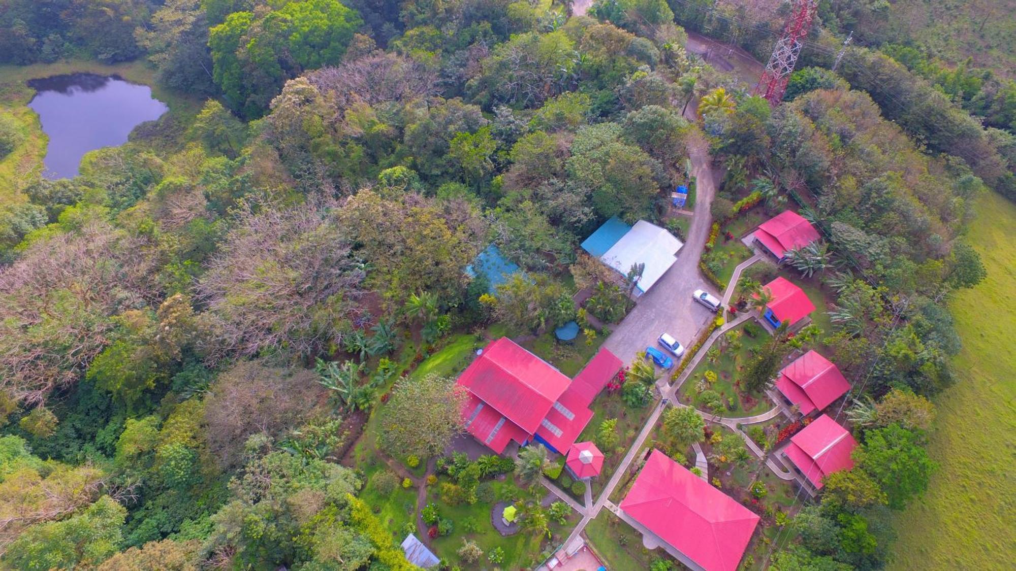 Sueno Rio Celeste Boutique B&B บิฆากัว ภายนอก รูปภาพ